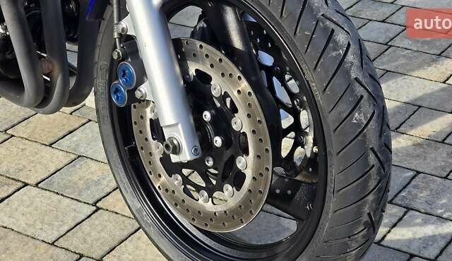 Синий Ямаха FZS 600 Fazer, объемом двигателя 0.6 л и пробегом 40 тыс. км за 4100 $, фото 41 на Automoto.ua