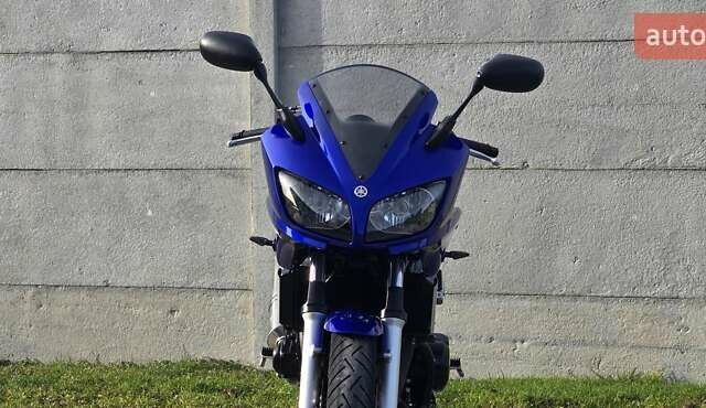 Синий Ямаха FZS 600 Fazer, объемом двигателя 0.6 л и пробегом 40 тыс. км за 4100 $, фото 40 на Automoto.ua