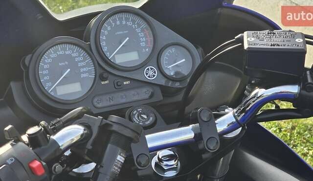 Синий Ямаха FZS 600 Fazer, объемом двигателя 0.6 л и пробегом 40 тыс. км за 4100 $, фото 28 на Automoto.ua