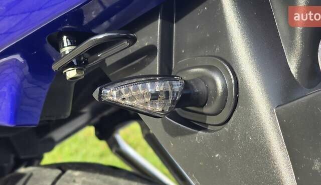 Синий Ямаха FZS 600 Fazer, объемом двигателя 0.6 л и пробегом 40 тыс. км за 4100 $, фото 6 на Automoto.ua