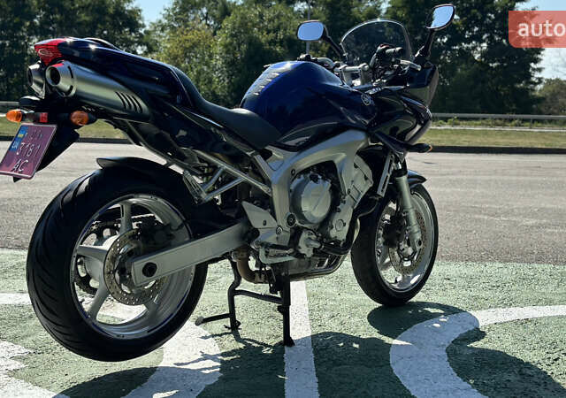 Синий Ямаха FZS 600 Fazer, объемом двигателя 0.6 л и пробегом 34 тыс. км за 4499 $, фото 8 на Automoto.ua