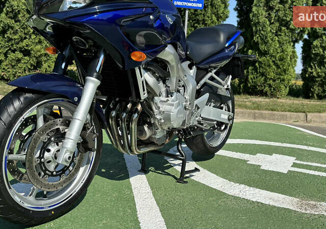 Синий Ямаха FZS 600 Fazer, объемом двигателя 0.6 л и пробегом 34 тыс. км за 4499 $, фото 23 на Automoto.ua