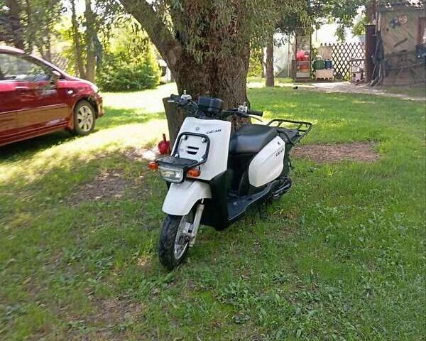 Белый Ямаха Gear 4T, объемом двигателя 0.49 л и пробегом 10 тыс. км за 1137 $, фото 2 на Automoto.ua