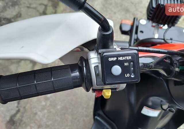 Красный Ямаха Gear 4T, объемом двигателя 0.05 л и пробегом 32 тыс. км за 800 $, фото 2 на Automoto.ua