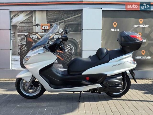 Белый Ямаха Grand Majesty 250 SG15J, объемом двигателя 0 л и пробегом 23 тыс. км за 1999 $, фото 4 на Automoto.ua