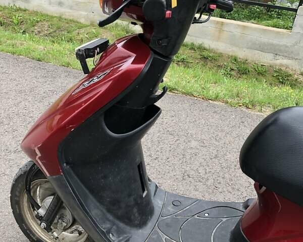 Красный Ямаха Jog SA36J, объемом двигателя 0 л и пробегом 22 тыс. км за 404 $, фото 6 на Automoto.ua