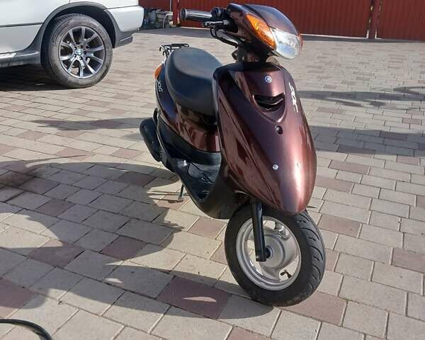 Красный Ямаха Jog SA36J, объемом двигателя 0.49 л и пробегом 350 тыс. км за 700 $, фото 1 на Automoto.ua