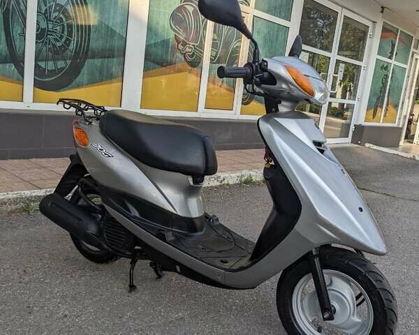 Серый Ямаха Jog SA36J, объемом двигателя 0 л и пробегом 30 тыс. км за 880 $, фото 1 на Automoto.ua