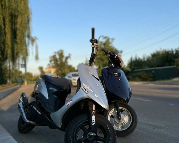 Синий Ямаха Jog SA36J, объемом двигателя 0 л и пробегом 27 тыс. км за 480 $, фото 4 на Automoto.ua