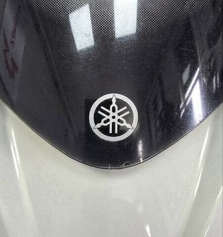 Білий Ямаха Majesty 250, об'ємом двигуна 0 л та пробігом 23 тис. км за 2200 $, фото 1 на Automoto.ua
