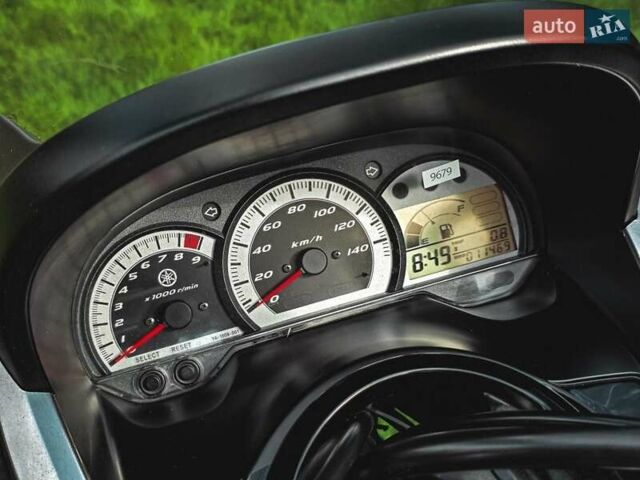 Красный Ямаха Majesty 250, объемом двигателя 0 л и пробегом 11 тыс. км за 2599 $, фото 6 на Automoto.ua