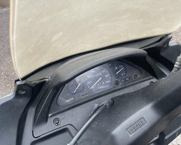 Ямаха Majesty 250, объемом двигателя 0.25 л и пробегом 21 тыс. км за 1350 $, фото 1 на Automoto.ua