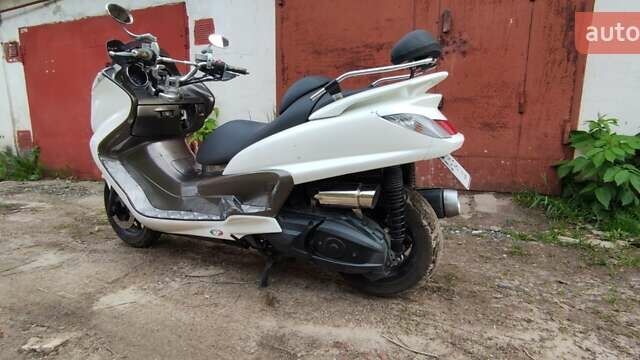 Ямаха Majesty 250, об'ємом двигуна 0.25 л та пробігом 52 тис. км за 1800 $, фото 3 на Automoto.ua