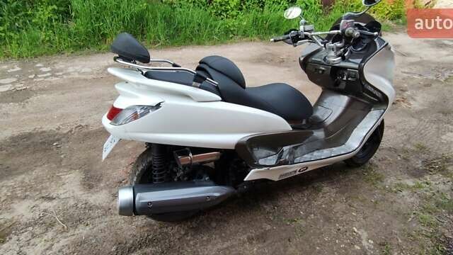 Ямаха Majesty 250, об'ємом двигуна 0.25 л та пробігом 52 тис. км за 1800 $, фото 8 на Automoto.ua