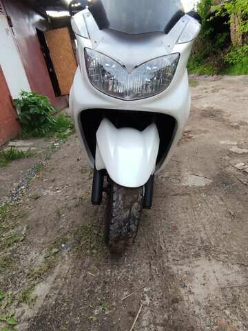 Ямаха Majesty 250, об'ємом двигуна 0.25 л та пробігом 52 тис. км за 1800 $, фото 6 на Automoto.ua