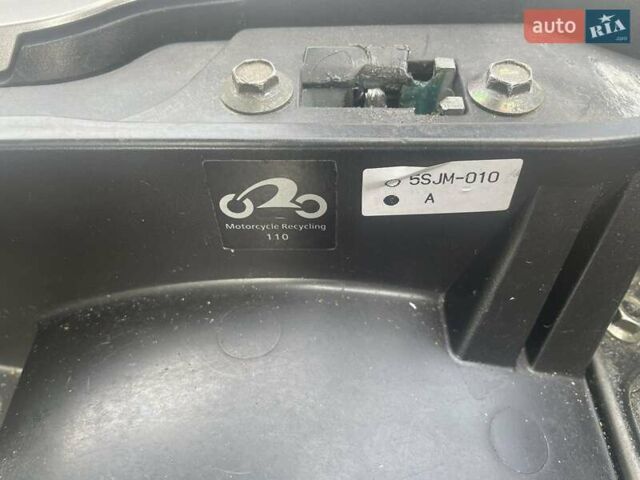 Ямаха Majesty 250, объемом двигателя 0 л и пробегом 40 тыс. км за 2200 $, фото 11 на Automoto.ua