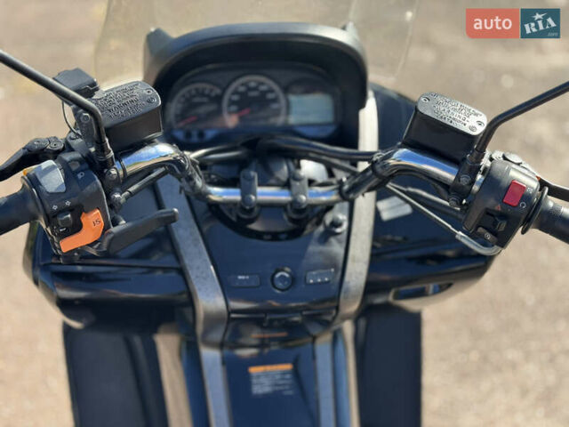 Ямаха Majesty 250, объемом двигателя 0 л и пробегом 25 тыс. км за 2100 $, фото 11 на Automoto.ua