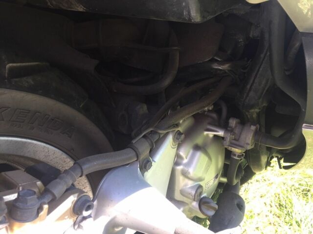 Ямаха Majesty 250, объемом двигателя 0.25 л и пробегом 0 тыс. км за 2150 $, фото 3 на Automoto.ua