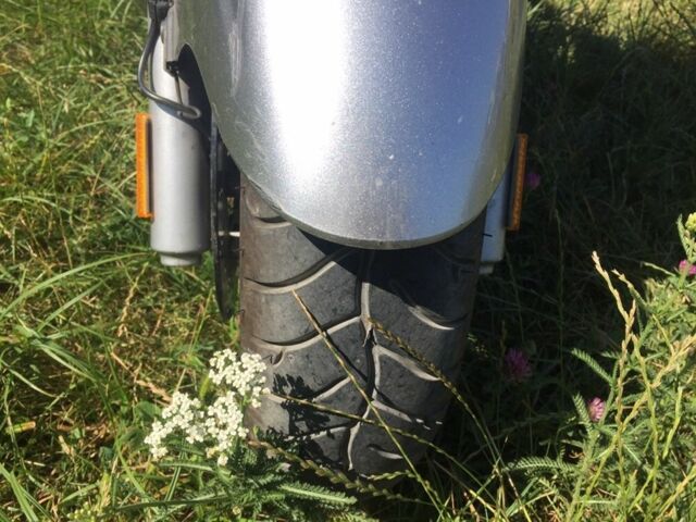 Ямаха Majesty 250, объемом двигателя 0.25 л и пробегом 0 тыс. км за 2150 $, фото 9 на Automoto.ua