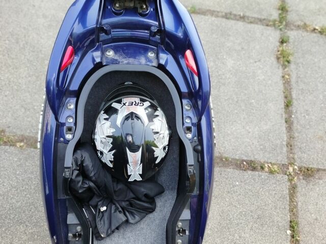 Ямаха Majesty 250, объемом двигателя 0.25 л и пробегом 0 тыс. км за 2700 $, фото 21 на Automoto.ua