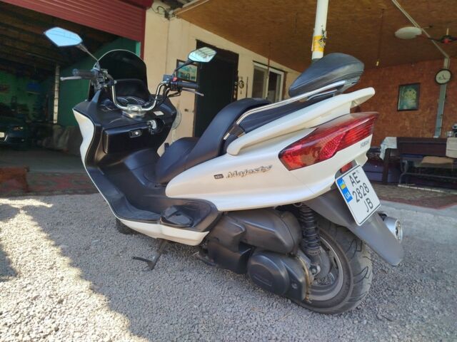 Ямаха Majesty 250, объемом двигателя 0.25 л и пробегом 0 тыс. км за 1800 $, фото 1 на Automoto.ua