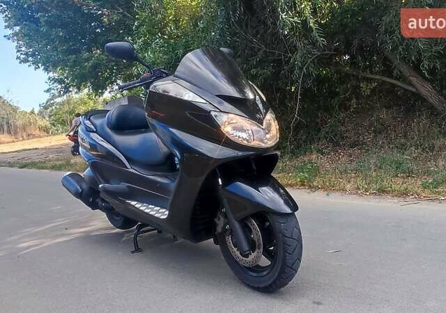 Черный Ямаха Majesty 400, объемом двигателя 0 л и пробегом 29 тыс. км за 1999 $, фото 4 на Automoto.ua