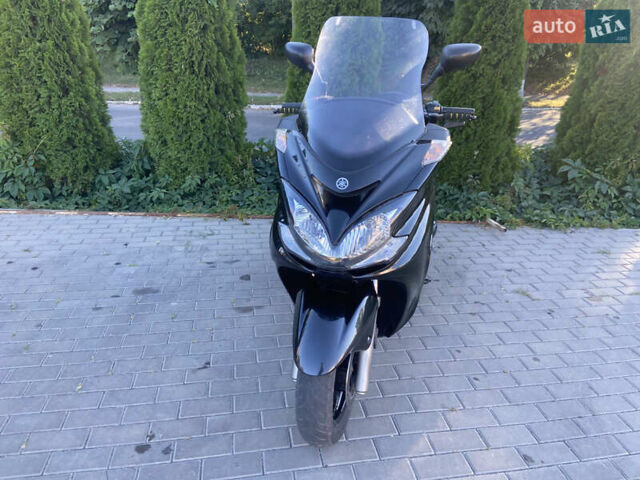 Черный Ямаха Majesty 400, объемом двигателя 0.4 л и пробегом 21 тыс. км за 2999 $, фото 1 на Automoto.ua
