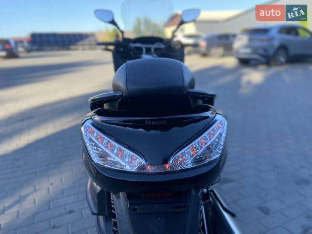 Черный Ямаха Majesty 400, объемом двигателя 0.4 л и пробегом 21 тыс. км за 2999 $, фото 11 на Automoto.ua