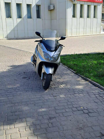 Ямаха Majesty 400, объемом двигателя 0.4 л и пробегом 50 тыс. км за 2400 $, фото 5 на Automoto.ua