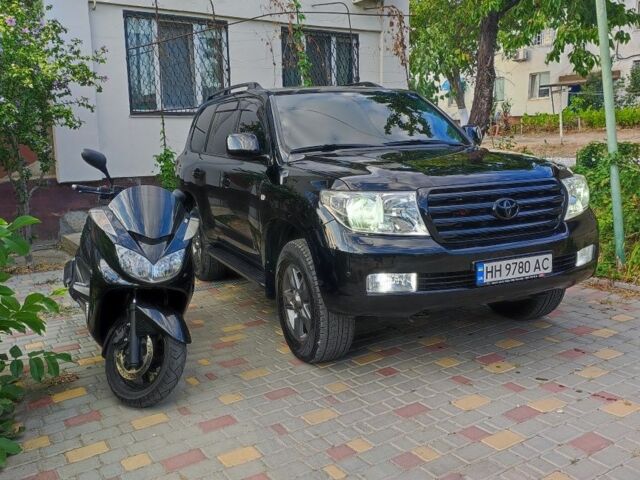 Ямаха Majesty 400, объемом двигателя 0.4 л и пробегом 0 тыс. км за 1999 $, фото 18 на Automoto.ua