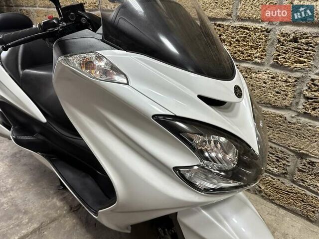 Ямаха Majesty 400, объемом двигателя 0 л и пробегом 28 тыс. км за 2500 $, фото 1 на Automoto.ua