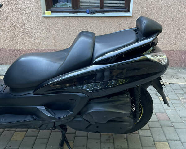 Ямаха Majesty 400, объемом двигателя 0.4 л и пробегом 43 тыс. км за 3000 $, фото 5 на Automoto.ua