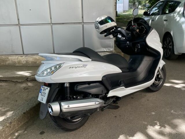 Ямаха Majesty 400, объемом двигателя 0.4 л и пробегом 0 тыс. км за 3000 $, фото 1 на Automoto.ua