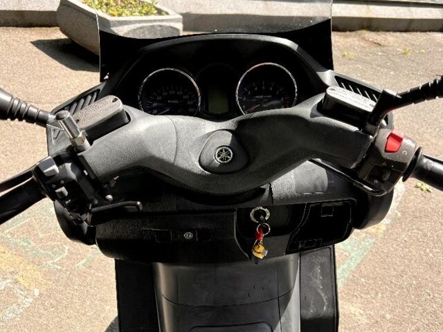 Ямаха Majesty 400, объемом двигателя 0.4 л и пробегом 0 тыс. км за 2499 $, фото 12 на Automoto.ua