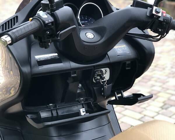 Серый Ямаха Majesty 400, объемом двигателя 0 л и пробегом 26 тыс. км за 2650 $, фото 17 на Automoto.ua
