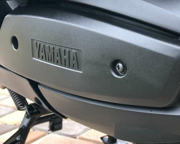 Серый Ямаха Majesty 400, объемом двигателя 0 л и пробегом 26 тыс. км за 2650 $, фото 49 на Automoto.ua