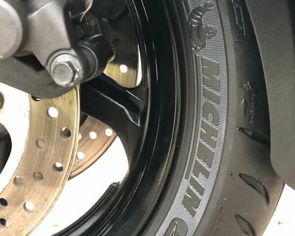 Серый Ямаха Majesty 400, объемом двигателя 0 л и пробегом 26 тыс. км за 2650 $, фото 24 на Automoto.ua