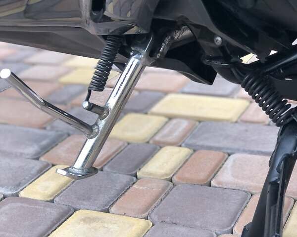 Серый Ямаха Majesty 400, объемом двигателя 0 л и пробегом 26 тыс. км за 2650 $, фото 50 на Automoto.ua