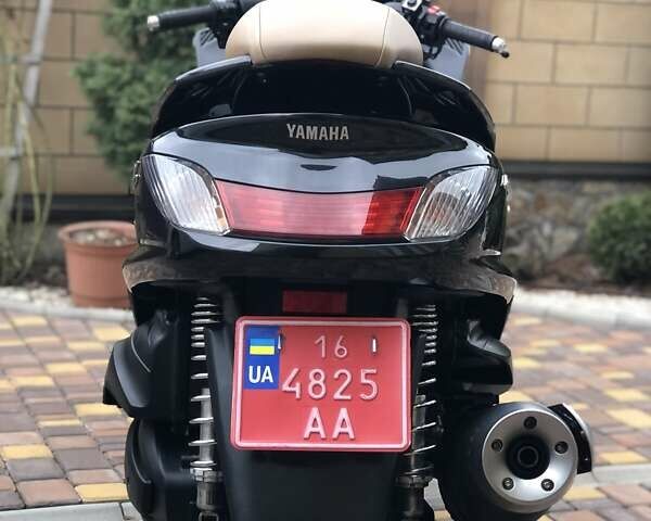 Серый Ямаха Majesty 400, объемом двигателя 0 л и пробегом 26 тыс. км за 2650 $, фото 2 на Automoto.ua