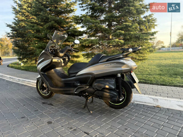 Серый Ямаха Majesty 400, объемом двигателя 0.4 л и пробегом 33 тыс. км за 3800 $, фото 10 на Automoto.ua
