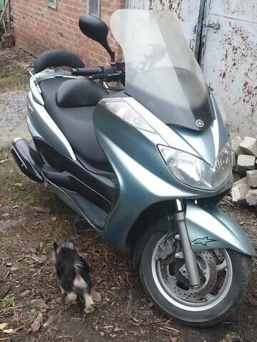 Серый Ямаха Majesty 400, объемом двигателя 0 л и пробегом 68 тыс. км за 2100 $, фото 1 на Automoto.ua