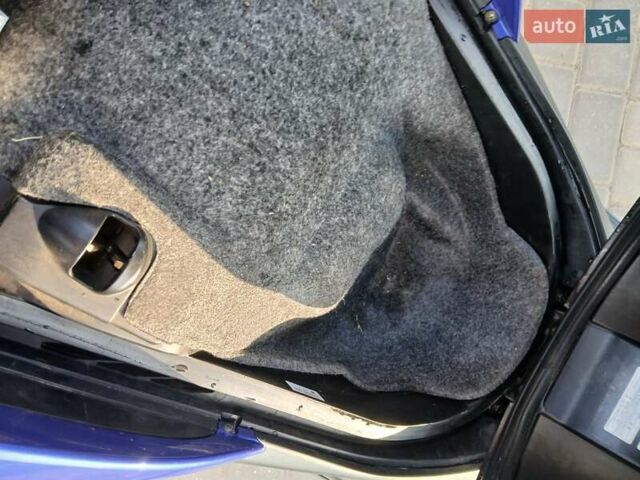 Синий Ямаха Majesty 400, объемом двигателя 0.4 л и пробегом 23 тыс. км за 2250 $, фото 4 на Automoto.ua