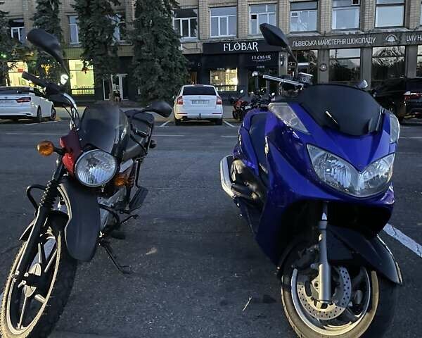 Синий Ямаха Majesty 400, объемом двигателя 0.4 л и пробегом 23 тыс. км за 2250 $, фото 1 на Automoto.ua