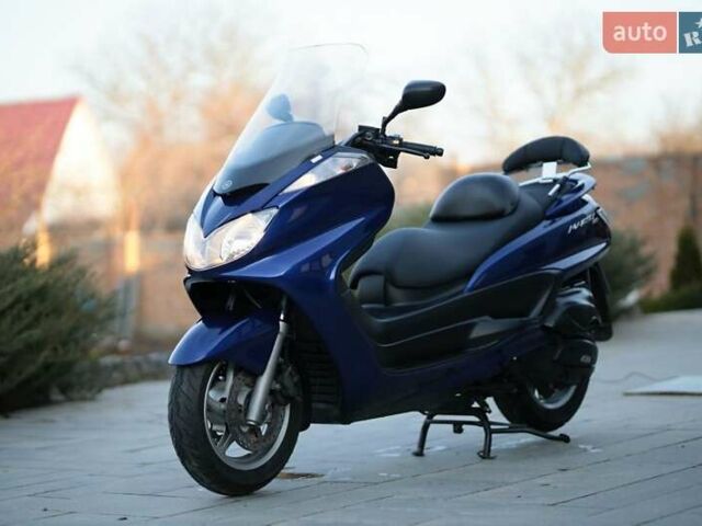 Синий Ямаха Majesty 400, объемом двигателя 0.4 л и пробегом 39 тыс. км за 2500 $, фото 3 на Automoto.ua