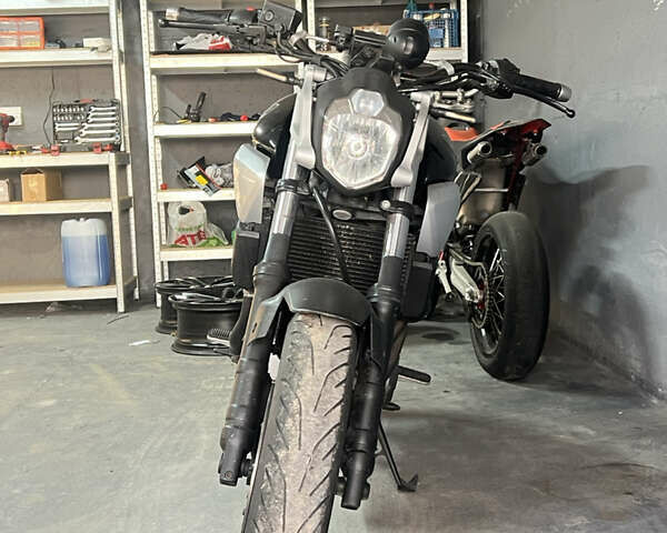 Черный Ямаха MT-03, объемом двигателя 0.66 л и пробегом 32 тыс. км за 3500 $, фото 4 на Automoto.ua