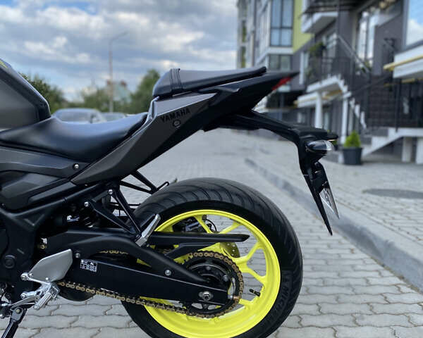Чорний Ямаха MT-03, об'ємом двигуна 0.32 л та пробігом 21 тис. км за 4150 $, фото 12 на Automoto.ua