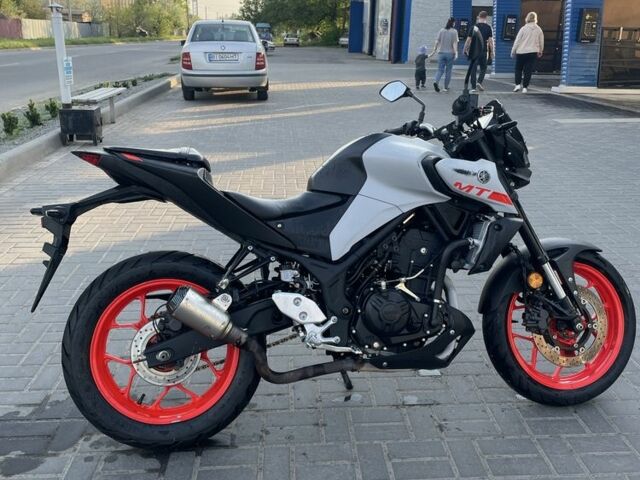 Ямаха MT-03, объемом двигателя 0.32 л и пробегом 0 тыс. км за 4250 $, фото 5 на Automoto.ua