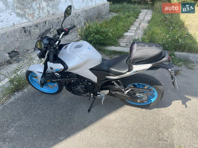 Ямаха MT-03, объемом двигателя 0.3 л и пробегом 4 тыс. км за 7350 $, фото 8 на Automoto.ua