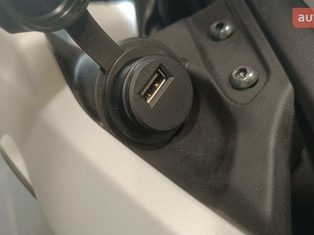 Ямаха MT-03, объемом двигателя 0.32 л и пробегом 0 тыс. км за 7115 $, фото 25 на Automoto.ua