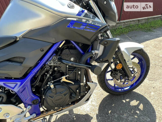 Серый Ямаха MT-03, объемом двигателя 0.32 л и пробегом 24 тыс. км за 4200 $, фото 3 на Automoto.ua